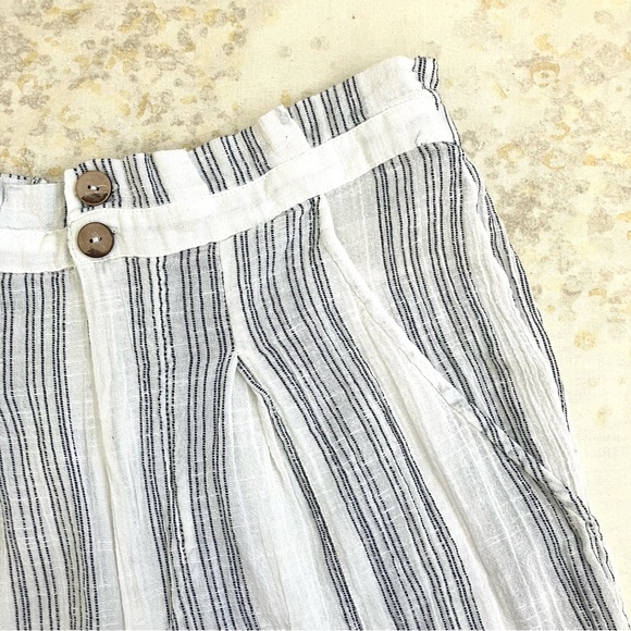 Free People Medium Semi Sweet Cropped Pants White Black Striped Paperbag Cotton - Picture 3 of 8
